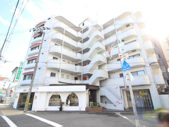 大阪市東淀川区豊里７丁目の賃貸マンションの外観