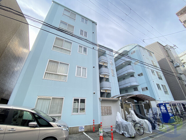 大阪市東淀川区下新庄２丁目の賃貸マンションの外観