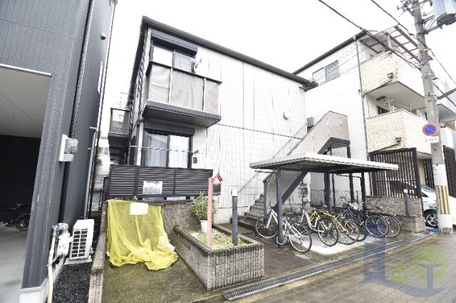 大阪市東淀川区豊新１丁目の賃貸アパートの外観