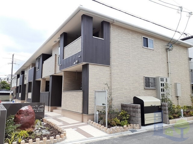 大阪市東淀川区豊里５丁目の賃貸アパートの外観