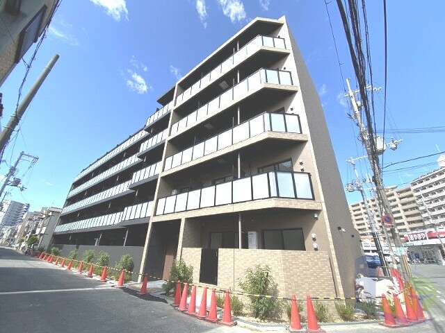 大阪市東淀川区菅原３丁目の賃貸マンションの外観