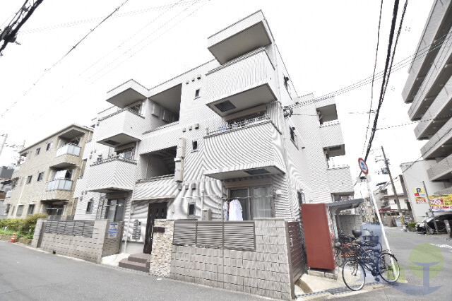 大阪市東淀川区下新庄２丁目の賃貸マンションの外観