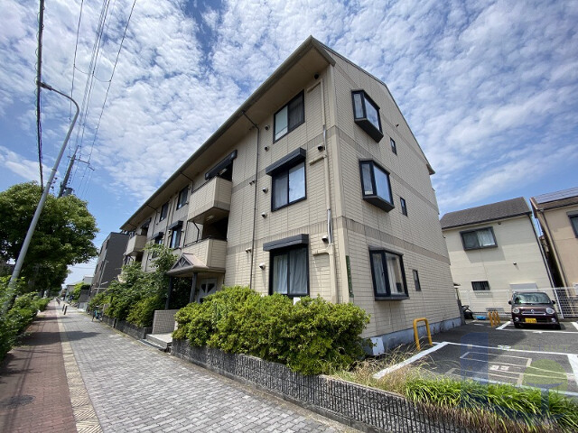 大阪市東淀川区大道南２丁目の賃貸アパートの外観