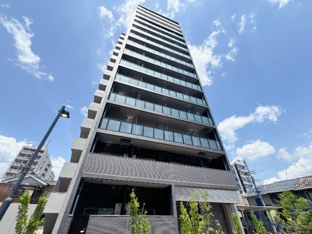 大阪市東淀川区淡路４丁目の賃貸マンションの外観