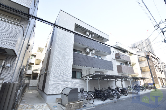 大阪市東淀川区下新庄２丁目の賃貸アパートの外観