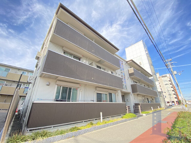 大阪市東淀川区西淡路１丁目の賃貸アパートの外観