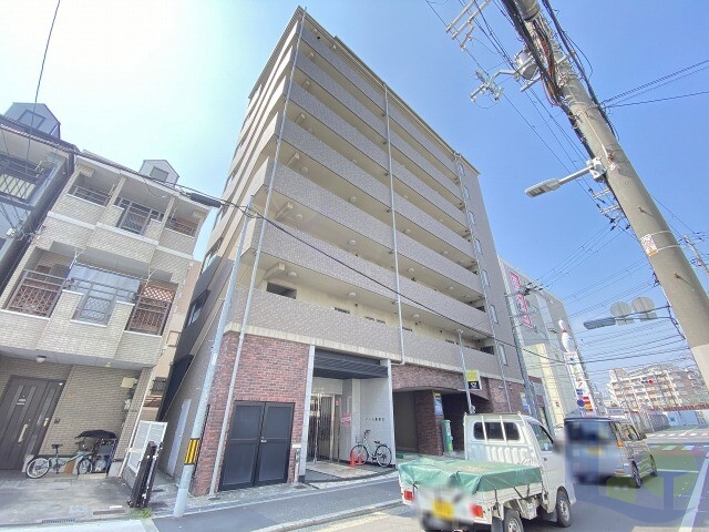 大阪市東淀川区豊新２丁目の賃貸マンションの外観