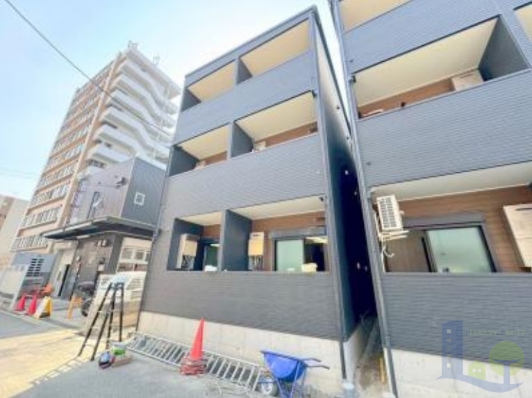 大阪市東淀川区豊新２丁目の賃貸アパートの外観