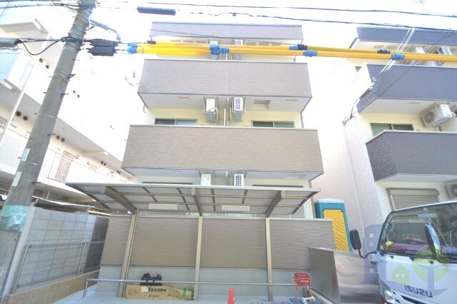 大阪市東淀川区豊新４丁目の賃貸アパートの外観