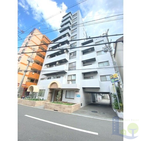 大阪市東淀川区西淡路３丁目の賃貸マンションの外観