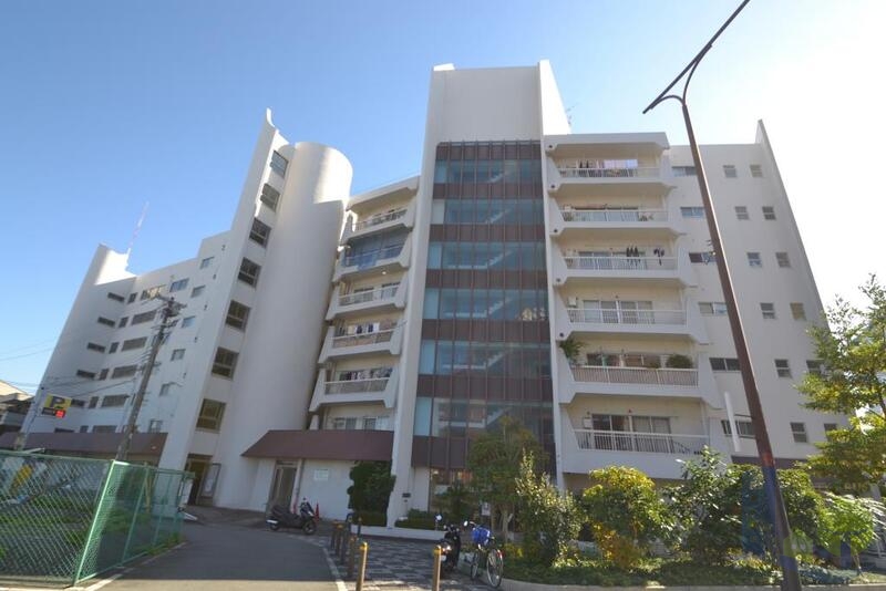 大阪市東淀川区西淡路３丁目の賃貸マンションの外観