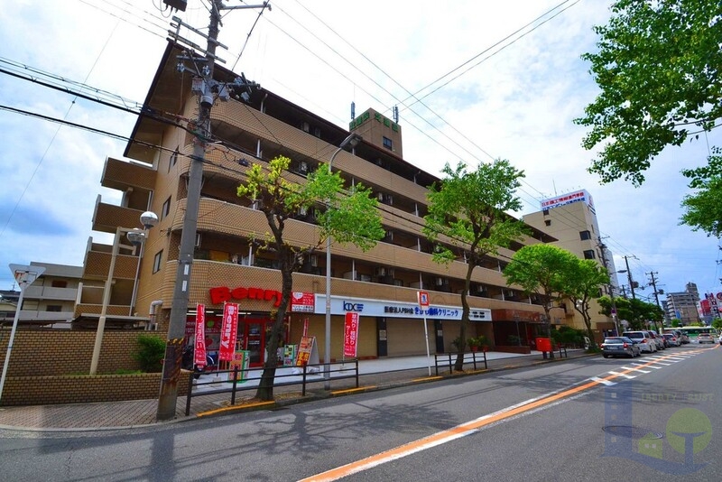 大阪市東淀川区大桐２丁目の賃貸マンションの外観