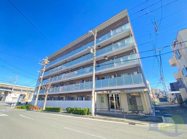 大阪市東淀川区淡路１丁目の賃貸マンションの外観