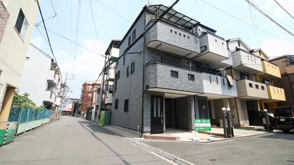 相川2丁目貸家の外観