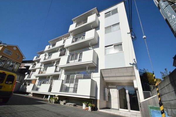 千里ロイヤルハイツ