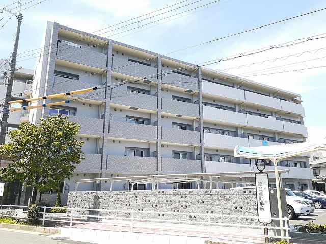 エフ　レジデンス