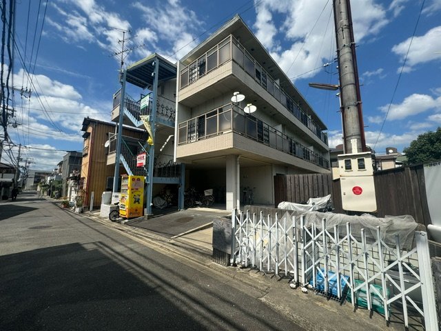 エステートアイワ