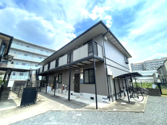グリーンハイツ岸辺