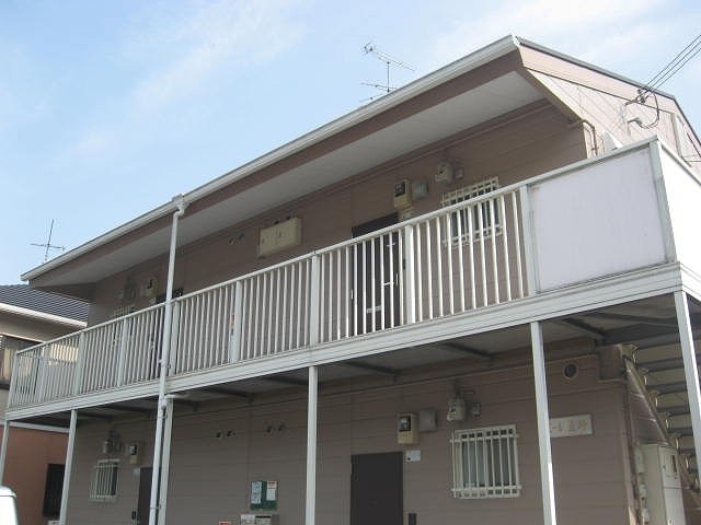 ドミール立野の外観