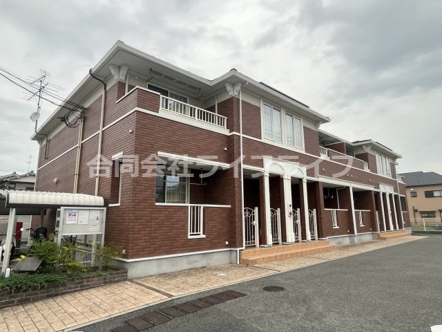 ハイグレースの外観