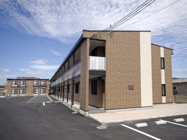 レオパレスヴィラージュＥの外観