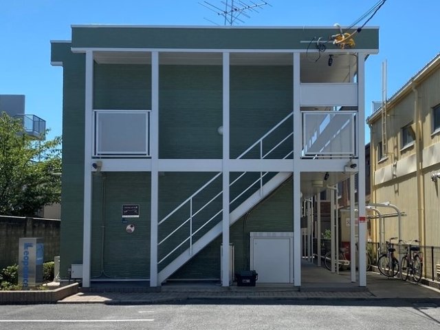 レオパレスエトワールの外観