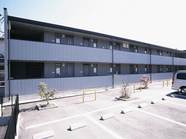 レオパレスナカノの外観