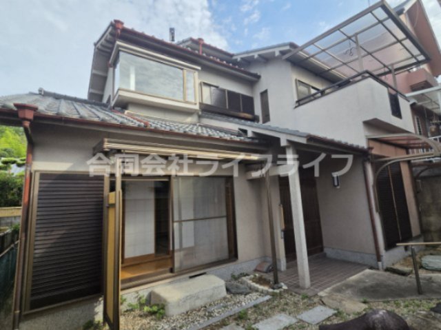 上牧町緑ヶ丘2丁目戸建の外観