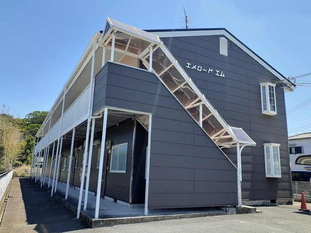 エメロードエムの外観