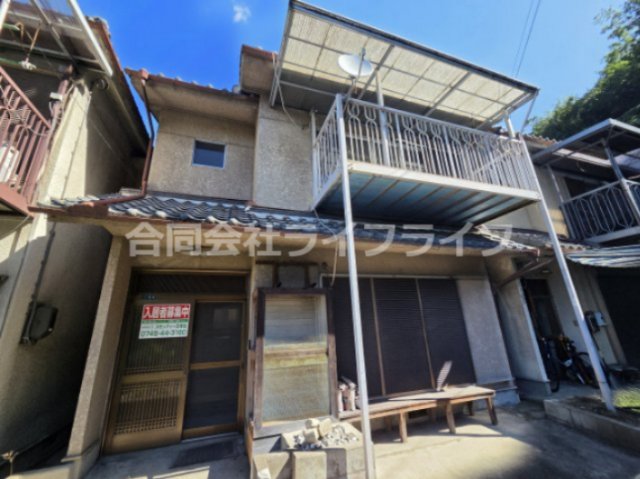 王寺町元町1丁目戸建の外観
