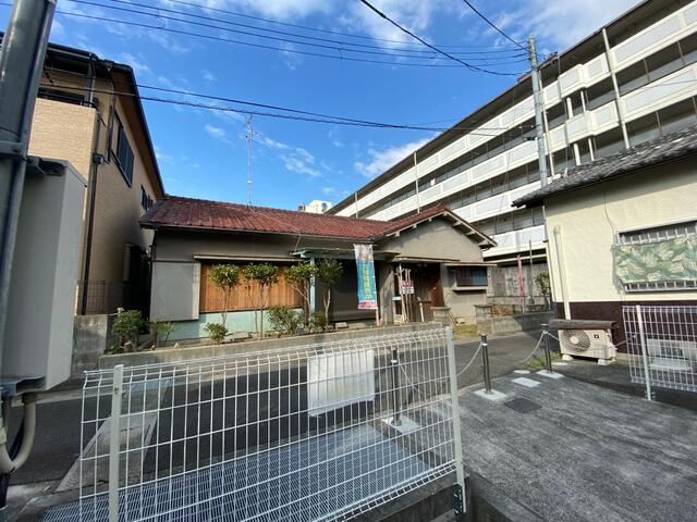 大和高田市春日町戸建の外観