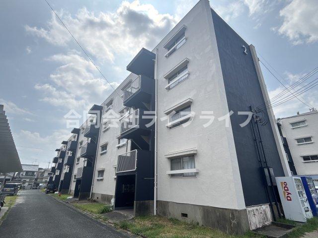 ビレッジハウス曽大根２号棟の外観