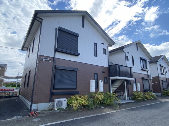 ルミエール千代Ａの外観