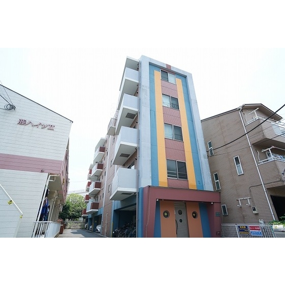 ルビナス・ウエストパレス