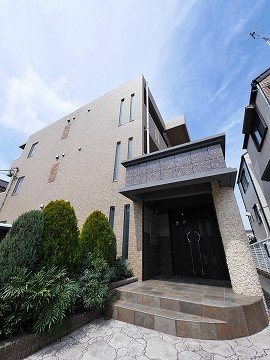 プラシード　カーサ