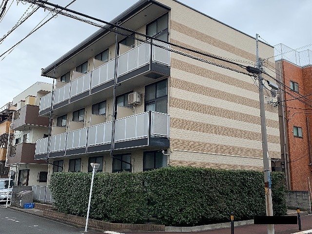 レオパレスやたみ