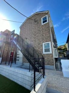 ハーミットクラブハウス鶴見Helios