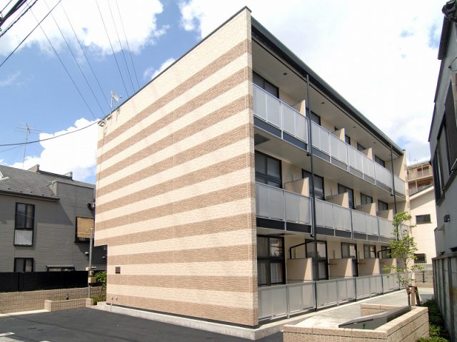 レオパレス紅花