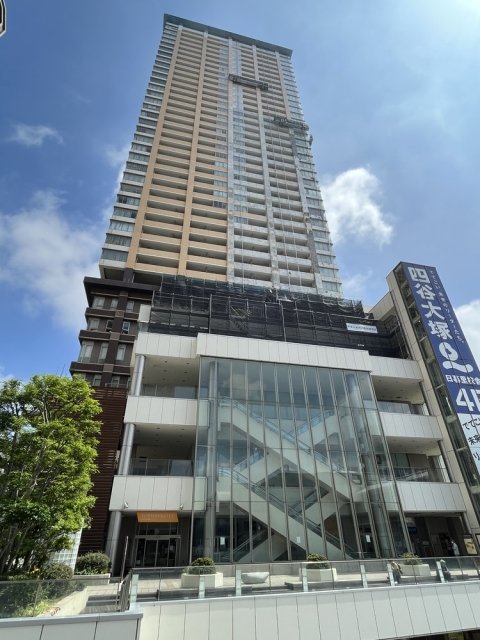 ステーションガーデンタワー