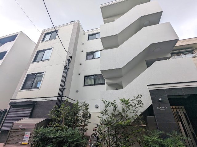 エルファーロ三軒茶屋Ⅱ