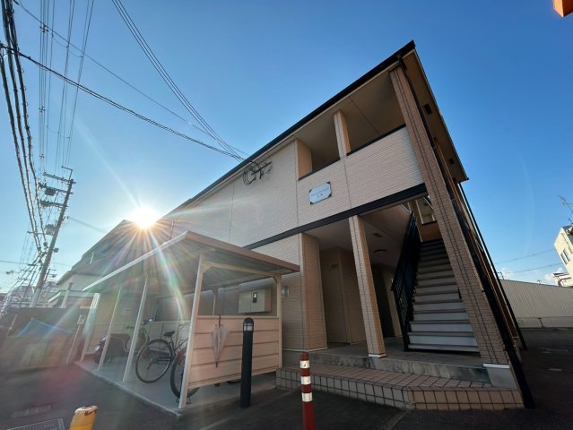 グリーンゲイブルズ大町の外観