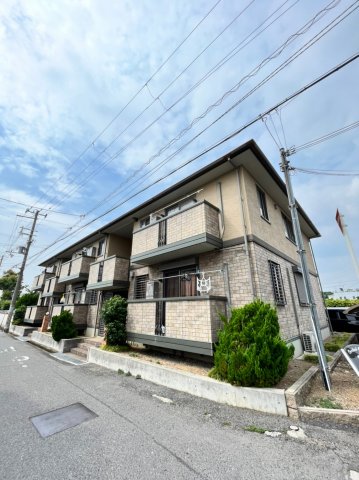 オーキッドガーデン曽根の外観