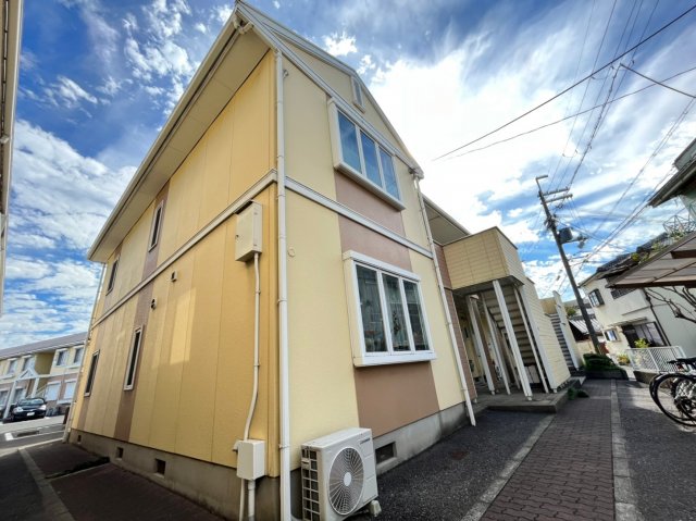 ハイツ菅原A棟の外観