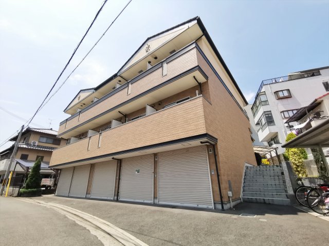 レスト大美野の外観