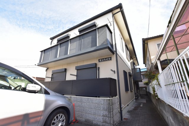 サンハイツの外観