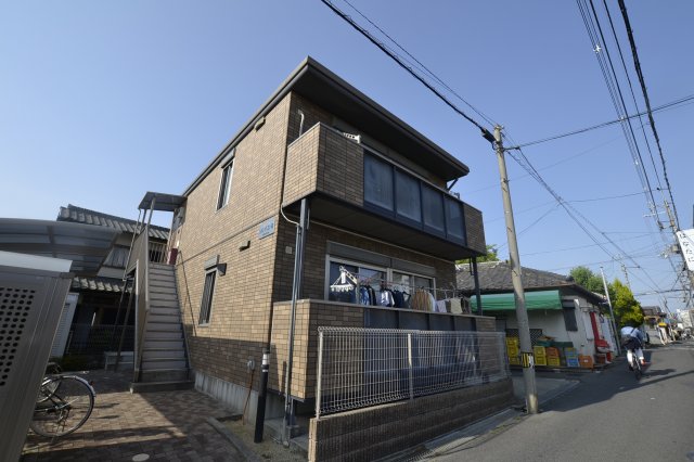 ソレイユBの外観