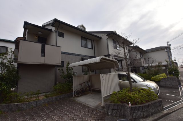 ブランドールの外観