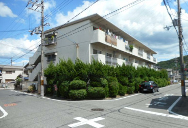 椋本マンションの外観