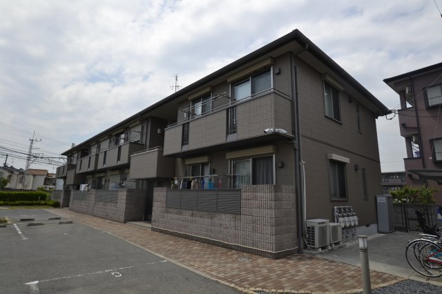 グレース初芝の外観