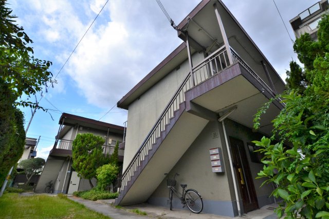 ハイツプライムA棟の外観